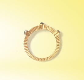 حلقه های نامزدی کلاسیک طلایی